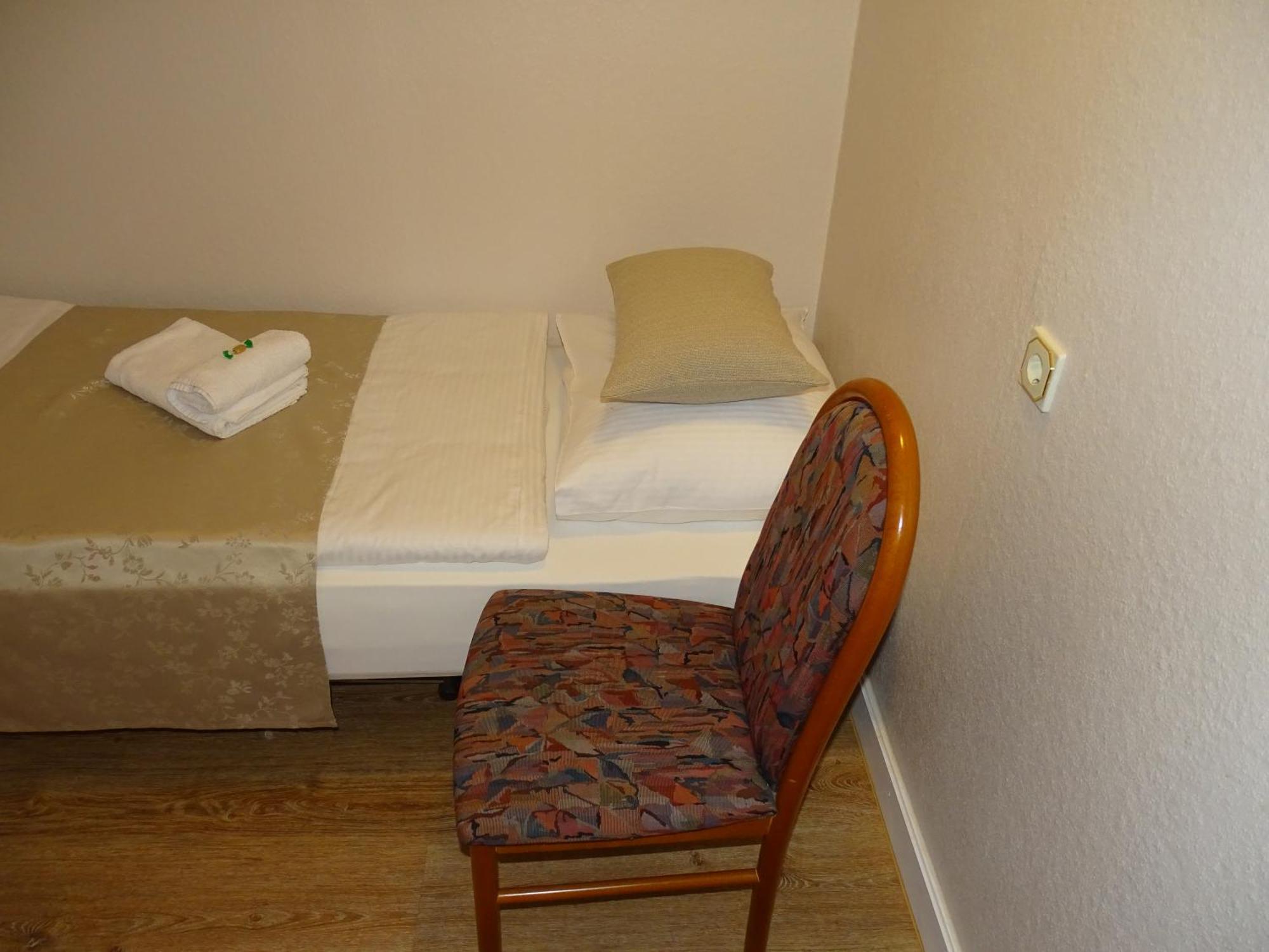 Hotel Kolossos Duesseldorf - Neuss Camera foto